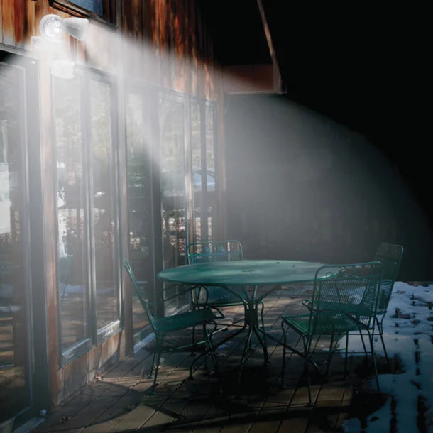 Petra MAXSA Innovations Dual-Head Solar Motion Security Spotlight (Off-White, Model 44218)