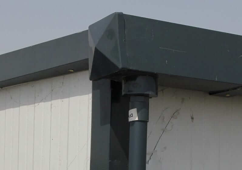 Duramax 19x10 Flat Roof Insulated Building Roof Gutter 30862