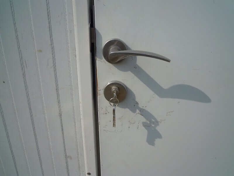 Duramax 19x10 Gable Roof Insulated Building Door Handle 30962